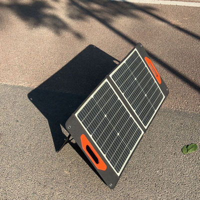 Carregador de sistema de energia fotovoltaica portátil de 200 W com painel de silício policristalino