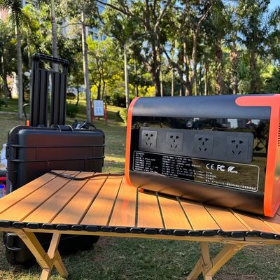 Estação de energia portátil de carregamento ultra-rápido de 4000W com bateria de lítio LiFePO4 de 42 kg