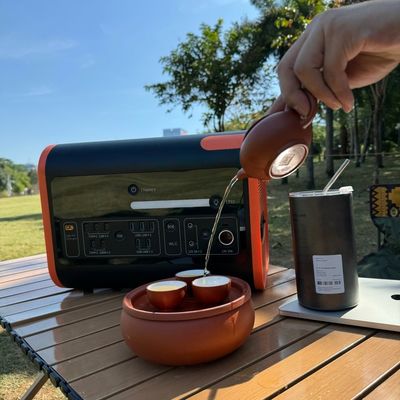 Viagens de emergência e acampamento Estação de energia solar Carregamento USB 3*12W/2*18W Cerca de 25kg