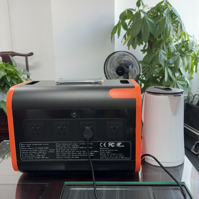 Sistema de armazenamento de energia de potência máxima de 4400W Estação de energia portátil Gerador solar 2400W2048wh