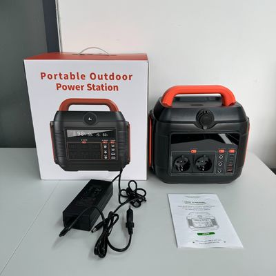 288wh Estação solar multifuncional com 576wh de capacidade nominal e 600W de carga