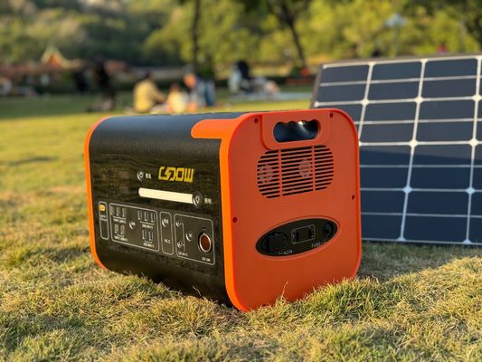 1500W Bateria de Fósforo de Ferro de Lítio Estação de Energia Solar para Mains e 800W Carregamento Solar
