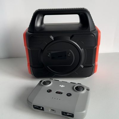 Sistema de armazenamento de energia portátil 300W Central de energia reciclável para acampamento ao ar livre 288wh