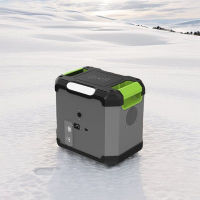 Estação de energia solar de emergência portátil de 1500W com tensão de saída AC 110/230V-50Hz/60Hz