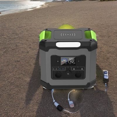 Estação de energia solar de emergência portátil de 1500W com tensão de saída AC 110/230V-50Hz/60Hz