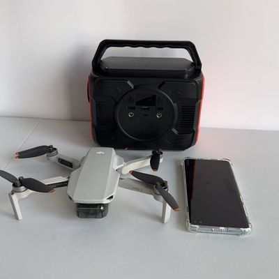 48000mAh Emergency Mini Portable Mobile Power Bank com e DC1 2 Output 12V-16.8V/6A