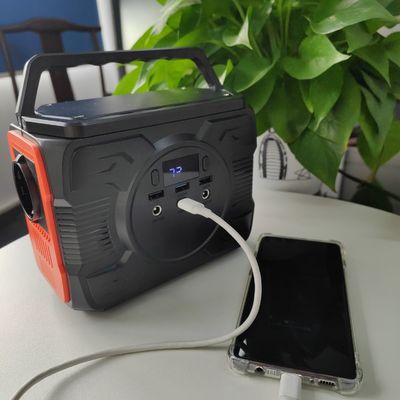Estação de energia portátil de saída AC de onda modificada de 200W com capacidade de bateria de 48000mAh