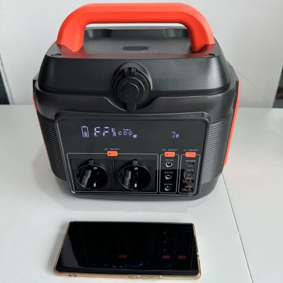 110/220V-50Hz/60Hz AC Output Bateria de lítio LiFePO para estação de energia doméstica portátil