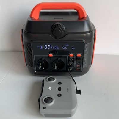 Estação de energia solar de gerador de 200W direta com onda sinusoidal de saída de corrente contínua 12-13V 10A
