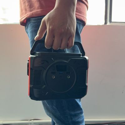 Bateria de 48000mAh Capacidade de 200W Gerador Solar Portátil Tipo-C Estação de Saída AC USB DC