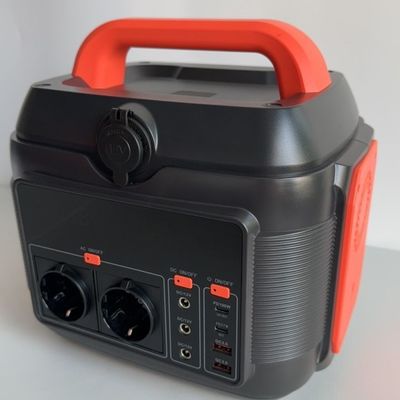 Estação de energia portátil multifuncional de 600W/576ah de 6 kg para acampamento ao ar livre e emergência