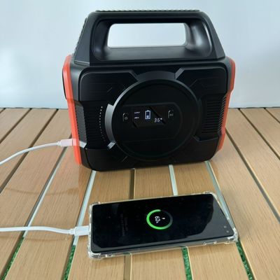 300W/600W/1200W Ondas sinusoidais Estação de energia exterior e doméstica Bateria fixa incluída