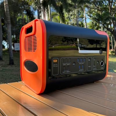 Estados Unidos AC Socket 2200W Estação de energia portátil essencial para aventuras ao ar livre
