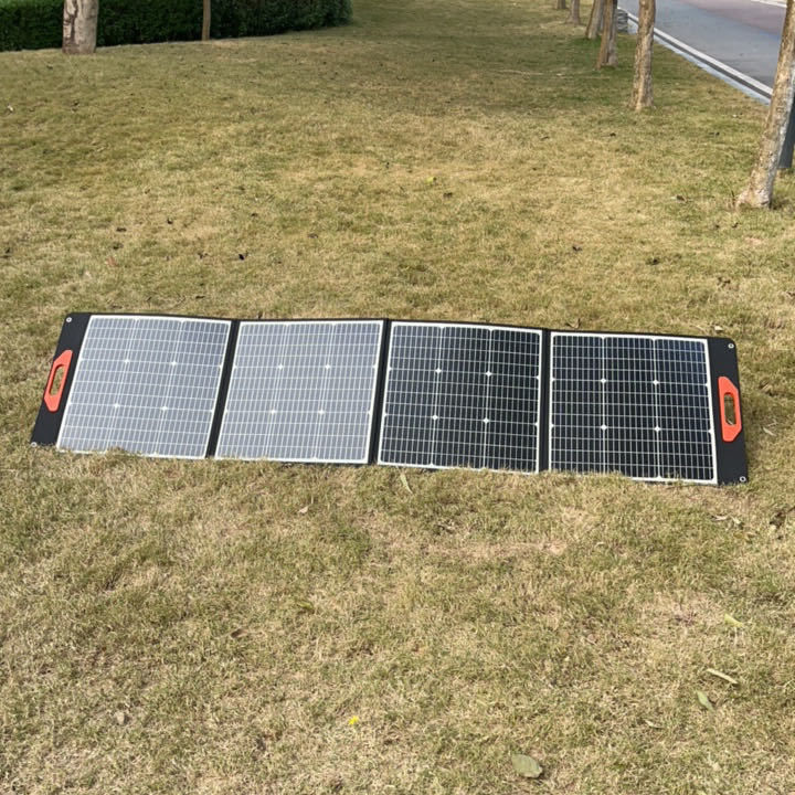 200W 12V painéis solares portáteis para acampamento RV iate dobrável tamanho 22 * 24.8 * 1.77in