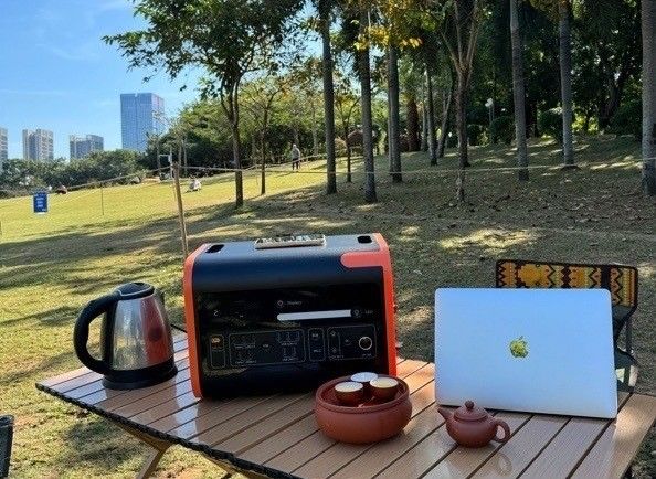 2000W 2200W Bateria de Lítio Gerador Solar para acampamento e soluções de energia de emergência
