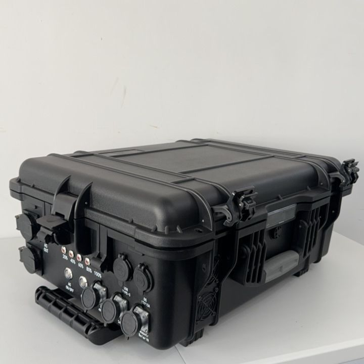 15A Max AC Output LT-40 Rechargeable Solar Power Station para emergência doméstica e carro de golfe