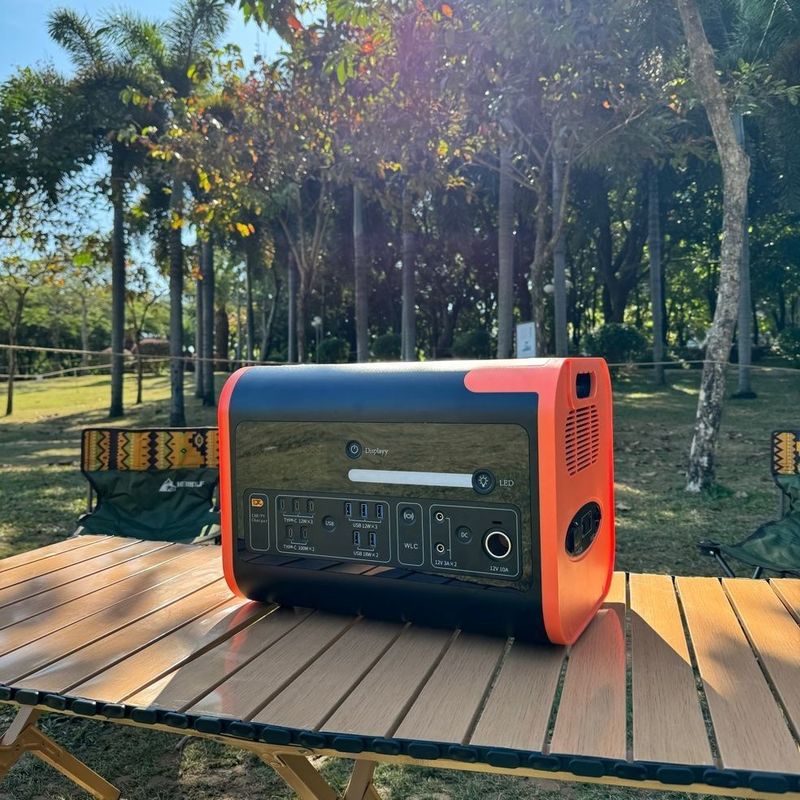 LiFePO4 2kw 2200W Estação de energia portátil para carregamento externo e multifuncional