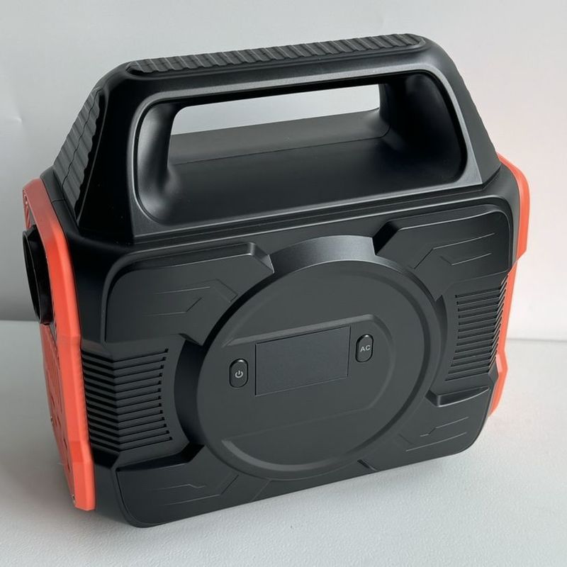 Gerador solar de 300 W AC DC Duplo carregamento USB tipo C para estação de carregamento exterior