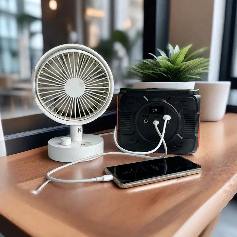 110/220V-50Hz/60Hz AC Output 48000mAh Gerador solar para estações de energia doméstica de acampamento