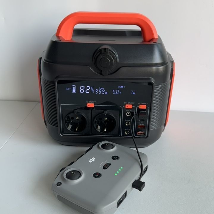 Tipo-C Saída Pd100W Pd27W S6 LiFePO4 576wh Estação de alimentação de caixa portátil para exterior