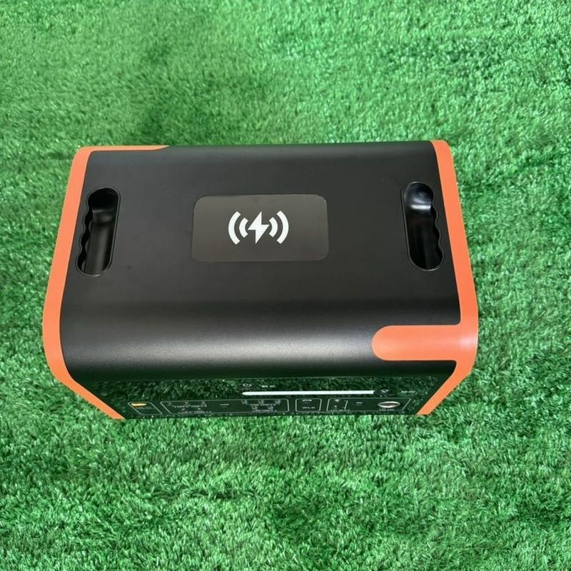 LiFePO4 2200W gerador solar portátil de carregamento sem fio para estação de emergência ao ar livre