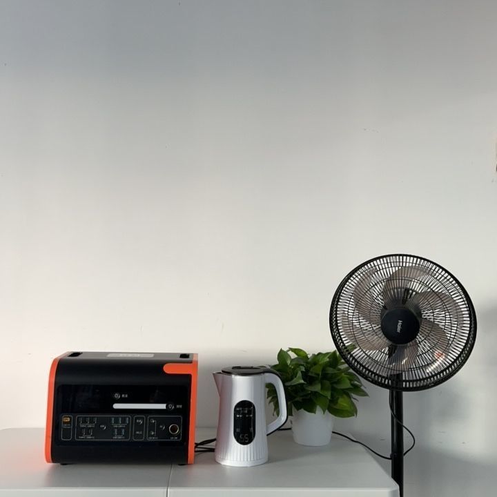 1500W AC Carregamento de energia solar Armazenamento Estação de energia móvel para comunicação de emergência
