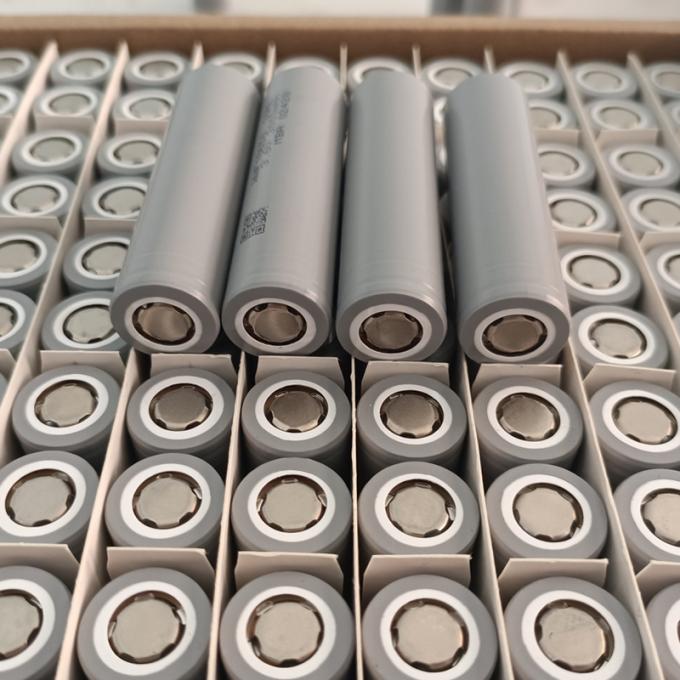 Hot-Selling High-Power Cylindrical Low-Temperature Lithium Battery -40° 18650/30ml 3.6V